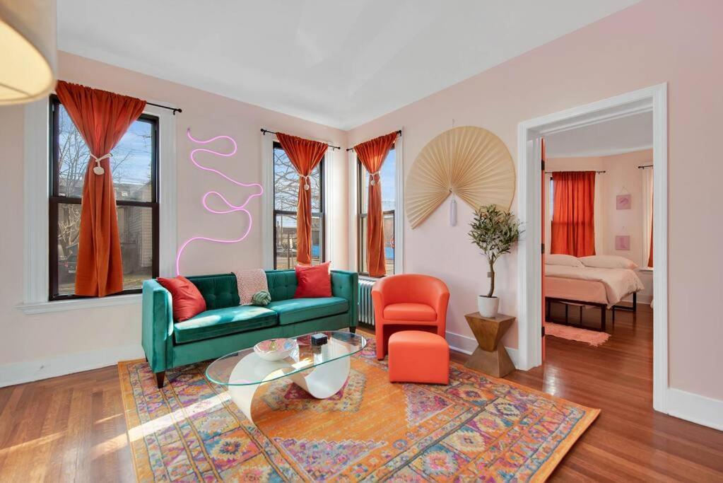 Peachy Paradise In East Rock Near Dt/Yale New Haven Exterior foto